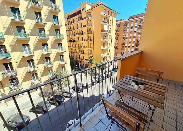 Casa Macondo vicino metro A